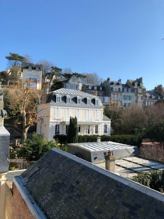 L'étoile de Trouville Esterno foto